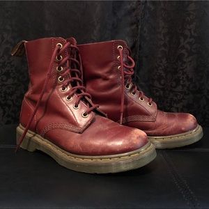 Women’s Dr. Martens LEATHER boots